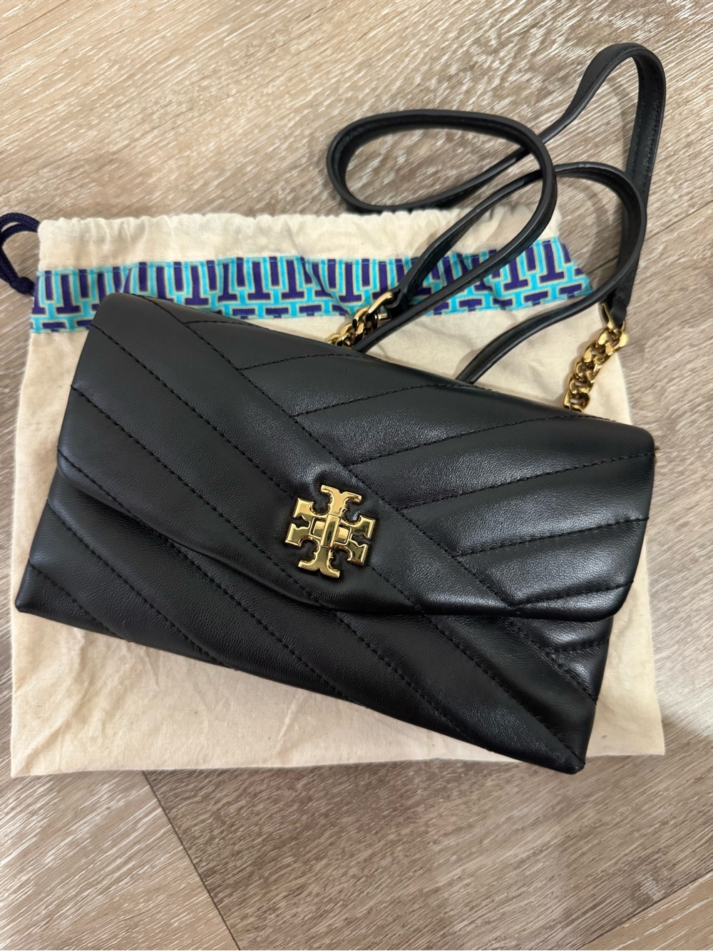 NEW Tory Burch kids chevron chain crossbody wallet on chain woc
